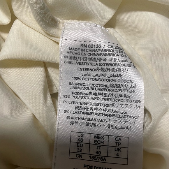 Guess vintage crochet dress size XS in an off white colour - Picture 6 of 6